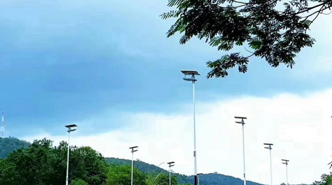 路燈桿為什么要鍍鋅金屬表面？