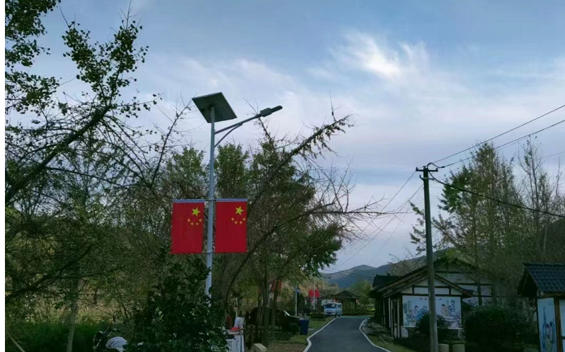 如何調節(jié)太陽能路燈的亮燈時間